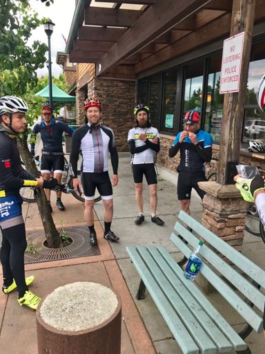 Only just noticed the sign 😂