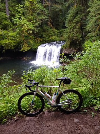 Upper Butte Creek Falls