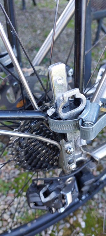 Sheered right rear pannier stay