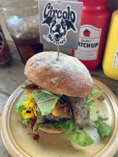 アワイチバーガー