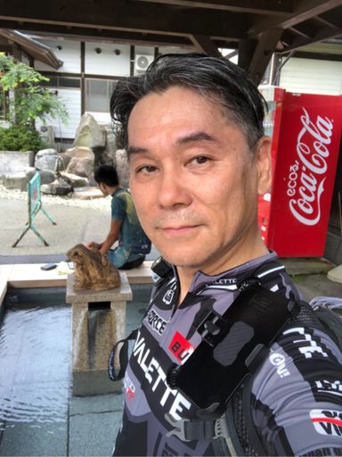 コーラめちゃ美味い。😋w