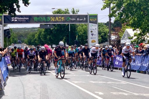 Stopped off at the Road Nats in Ballarat on our way through.. 🚴🏽‍♂️🚴🏽‍♂️🚴🏽‍♂️🚴🏽‍♂️🚴🏽‍♂️🚴🏽‍♂️💨💨💨
