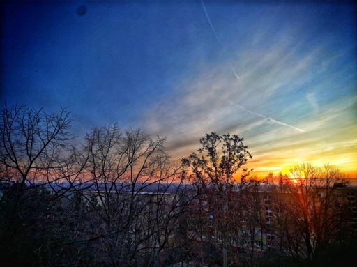 Végre láthatóvá vált a nap. 