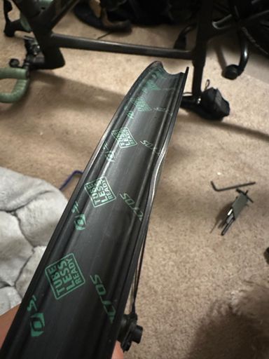 Fackkkkkkkk hit a pot hole (late night riding am I right 😩😩😩)