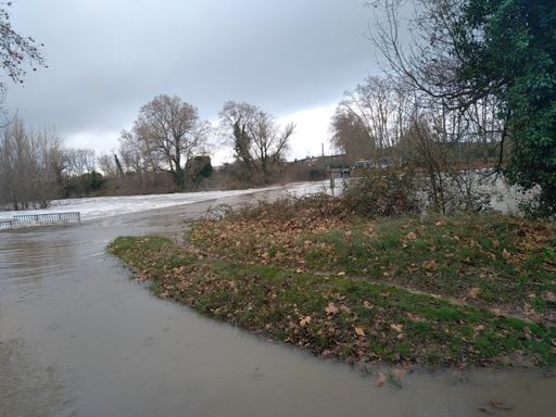 Le Vidourle qui déborde ...