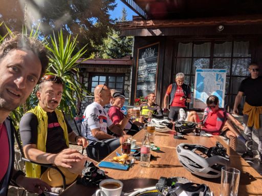 Duplo ili dolgo espresso?
I duplo i dolgo ☕