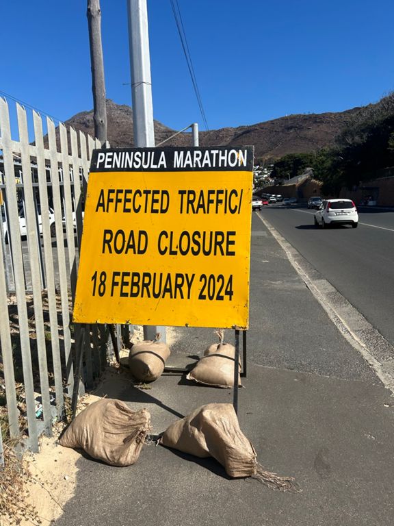 Peninsula Half Marathon 21.1 km Running Route on Strava