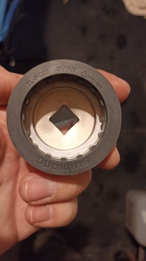 takie badziewie potrzebne jest do montażu suportu XD ehhhhh śmieszne standardy