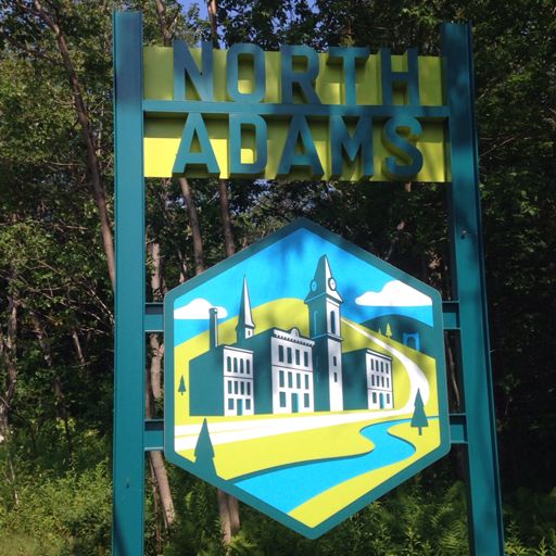 Opposite Florida sign at top of pass.