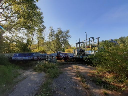 Dieses nicht unerhebliche Hindernis ist in Version 3 des Tracks nicht mehr enthalten. Ich nahm dann den Weg drunter...