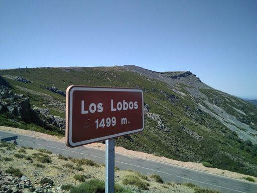 Paso de los Lobos, peña de Francia.