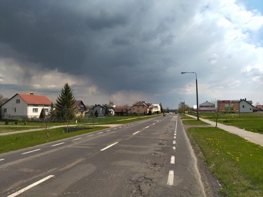 Nie wyglądało to za dobrze, na szczęście kapuśniaczek padał tylko godzinę.