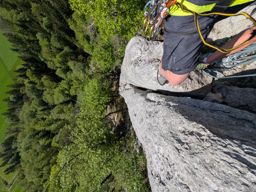 la Nostalgique (5c 5 longueurs) + Secret land 6a