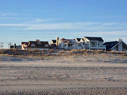 Beach front, notice the pink house.