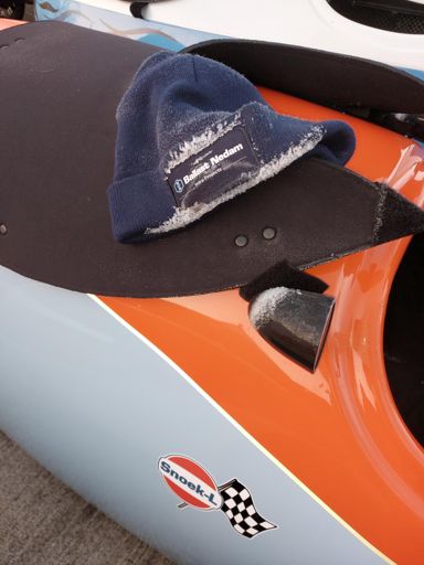 IJsafzetting, funest voor de aerodynamica, zoals iedere piloot je kan vertellen.