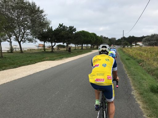 Passage de Mornac à « port des barques », incontestablement le + beau parcours de leur calendrier 👌