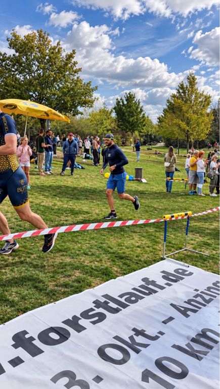 Race image