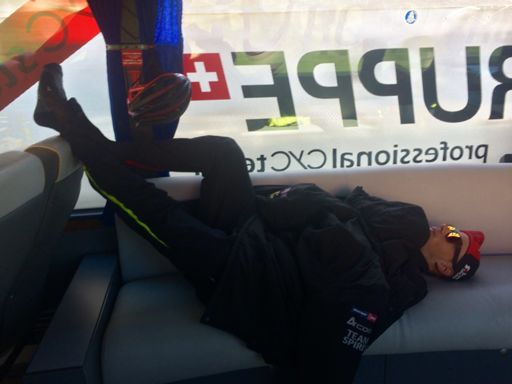 Krizek im Chill-Modus vor dem Rennen.