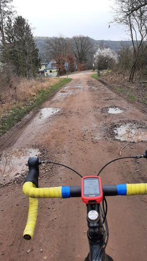 Naheradweg Niederhausen 🔁 Ebernburg ➡️ absolute Katastrophe❗ Was soll sich da verbessert haben⁉️ NICHTS‼️