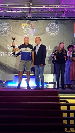 Eerste 20 podiumuitreiking