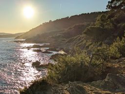 Sentier du littoral de st Tropez avec ma soeur