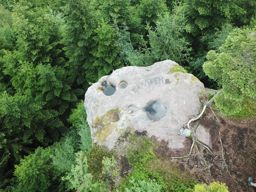 Les Jumeaux et la roche du Thoné