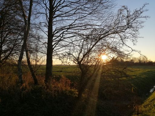 De zon gaat bijna onder bij Fraamklap.