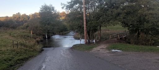 The ford east of Tissington - perfectly navigable on a road bike, it turns out.