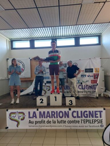 Un beau maillot n’est-ce pas?