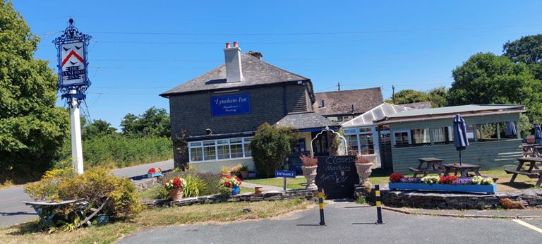 Was to be lunch stop, but as Lorraine pointed out, was better than we had it at a petrol station: no delay in serving. Thereafter, we tended to buy provisions at petrol stations and more often local convenience shops, e.g. Tesco/Sainsbury's, for the day.