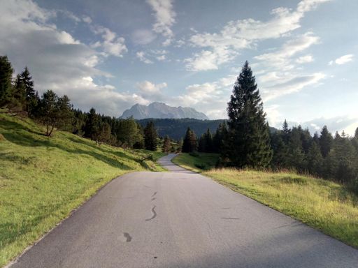 Road 2 Wettersteingebirge