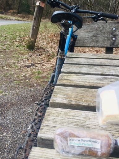 Pause :) natürlich mit Ursula Stabel‘s Natura Köstlichkeiten 🤩🤩