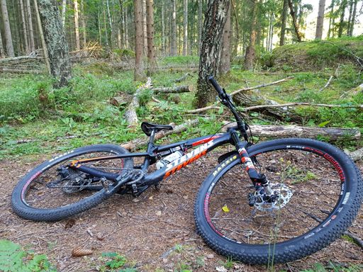 Både cykeln o jag måste pusta ut ibland....