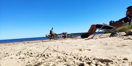 Ну какие нафиг гонки :) Ехал по берегу Ладоги