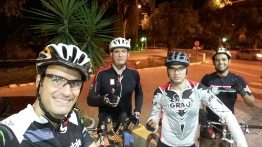 Pedal top com os caras brutos