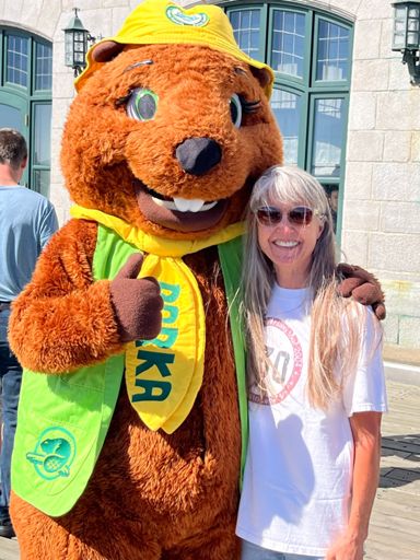My most Canadian photo of the trip - wearing my Rush R30 T-shirt while having my picture taken with a beaver