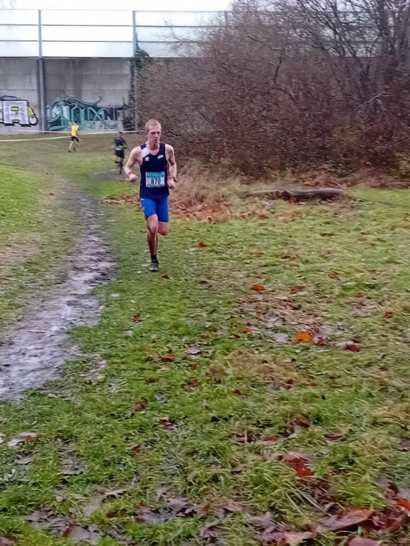 Race image