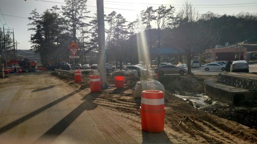 이산초등학교 구간 공사중 ㅂㄷㅂㄷ