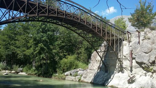 Ponte di ferro sull'Aventino - Lama dei Peligni
