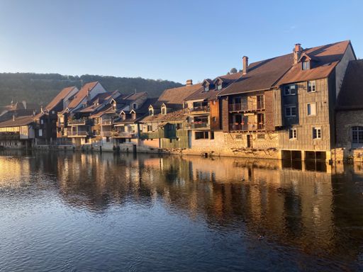 La veille la Loue au soleil couchant à Ornans