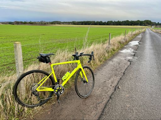 Quiet on the back road to Leuchars