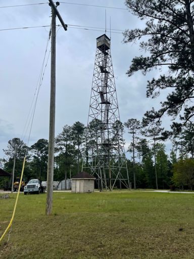 Starting to rain with a chance to stay out in front of it, I had to skip this one. But I still got soaked so I wish I had climbed it too