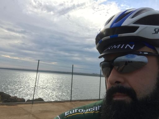 As vezes passamos tão rápido na pressa do dia a dia que não reparamos na beleza ao redor de nós.