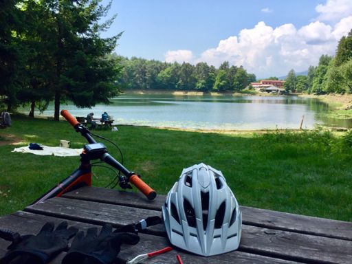 "Rifornimento" al lago di Meugliano