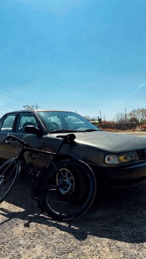 La bici cuesta unos 8k dls, el Tsuru unos 3k dls? En fin dios quita, dios da.