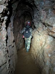 Spéléo avec la belle grimpette