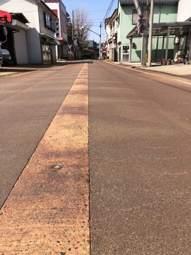 地面がまっちゃっちゃ