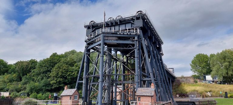 1875 Anderson Boat Lift. https://en.wikipedia.org/wiki/Anderton_Boat_Lift