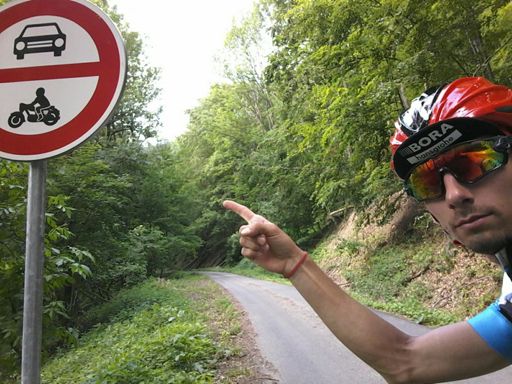 bez dopravnej obsluhy