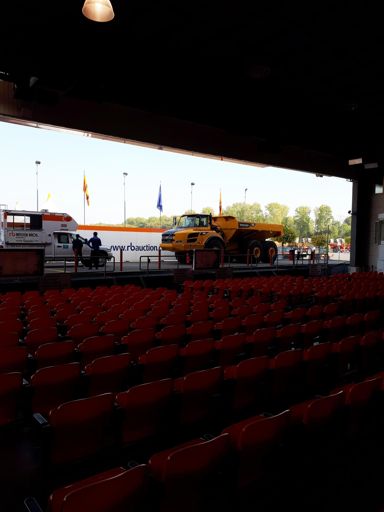 De veilinghal van Richie Bros, het grootste veilinghuis ter wereld voor "industrial equipment"